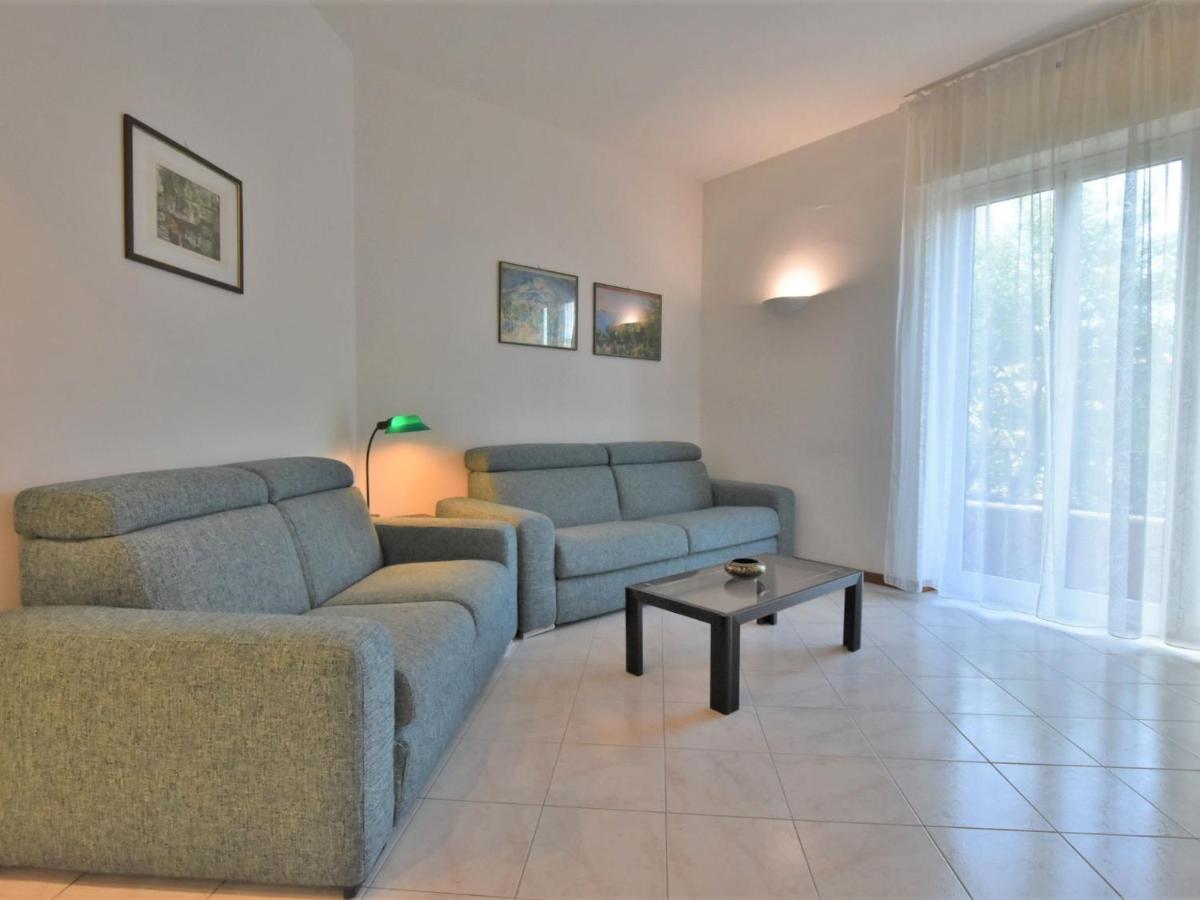 Mac Mahon By Interhome Milano